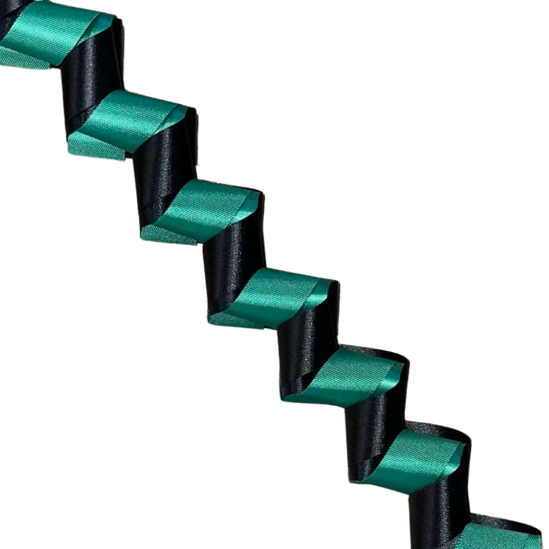 Möbius Braid
